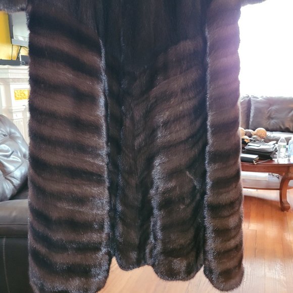 Full length Sheard Mink - Picture 3 of 5